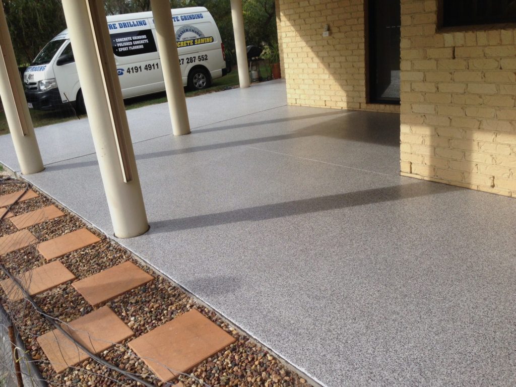 Epoxy flake patio Black Marble (small)